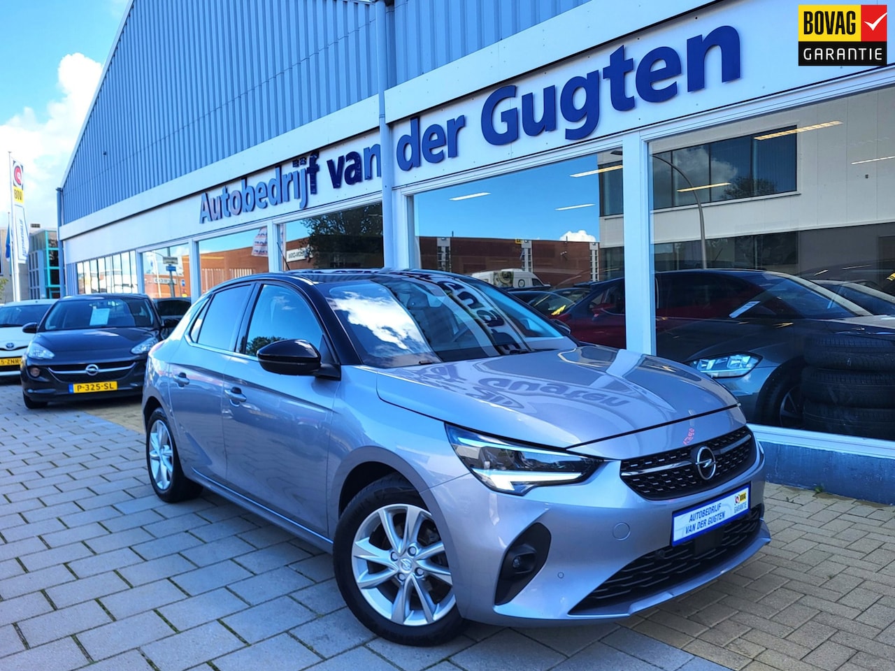 Opel Corsa - 1.2 Elegance / Carplay & Android / Camera / Panodak / - AutoWereld.nl