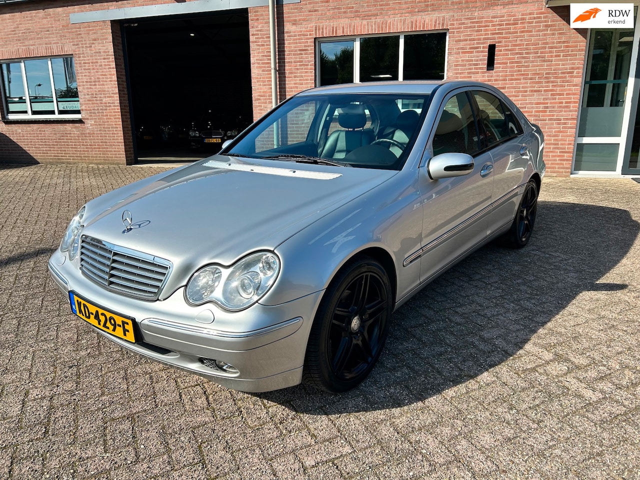 Mercedes-Benz C-klasse - 180 K. Elegance // 183.000 km - AutoWereld.nl