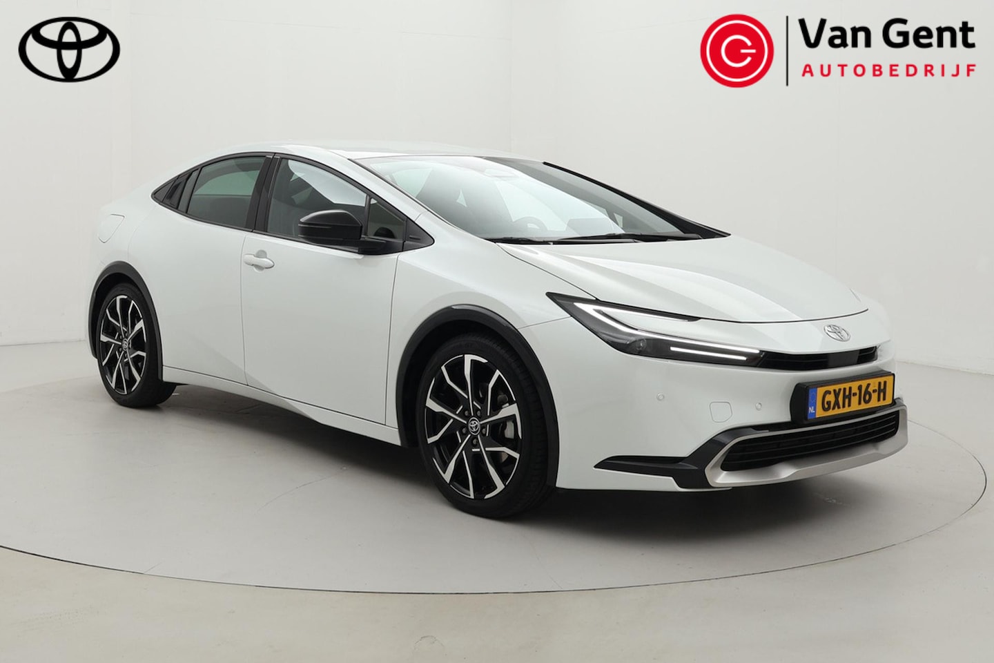 Toyota Prius - 2.0 Plug-in Executive | Dodehoek detectie | Stoel-/stuurverwarming | Full LED koplampen | - AutoWereld.nl