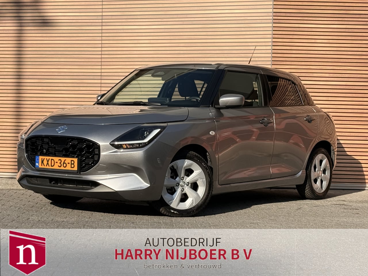 Suzuki Swift - 1.2 Select Smart Hybrid Navi / Camera /  Adpt Cruise /  Automaat - AutoWereld.nl