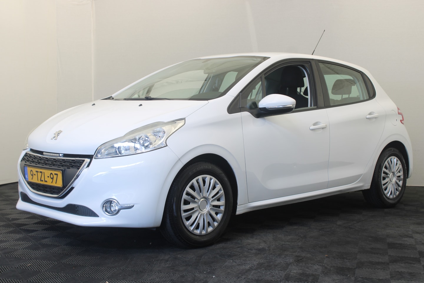 Peugeot 208 - 1.2 Vti Active 1.2 VTi Active - AutoWereld.nl