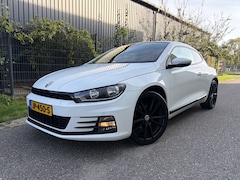 Volkswagen Scirocco - 1.4 TSI Edition / NAVI / AIRCO / STOELVERWARMING / PANORAMADAK