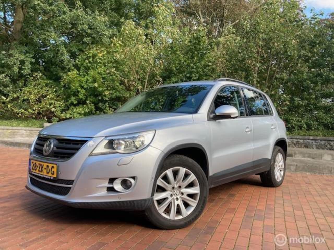 Volkswagen Tiguan - 1.4 TSI 4MOTION/ XENON/ TREKHAAK/ NAVI - AutoWereld.nl