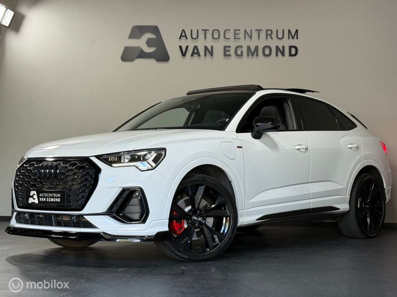 Audi Q3 Sportback - 45 TFSIe S-LINE | SOH 93.4% | PANO | ACC - AutoWereld.nl
