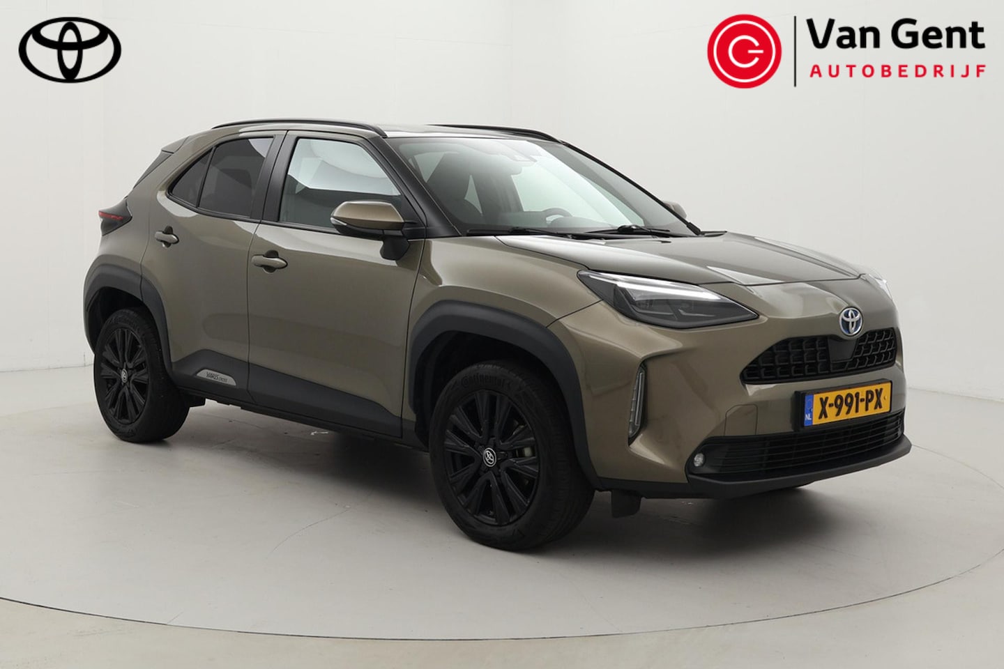Toyota Yaris Cross - 1.5 Hybrid Dynamic | Trekhaak | Apple Carplay / Android Auto | Keyless | Adaptive Cruise | - AutoWereld.nl