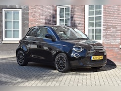 Fiat 500 - 42KWh La Prima Panoramadak/JBL/ Active cruise control Wij zijn op afspraak geopend Graag b