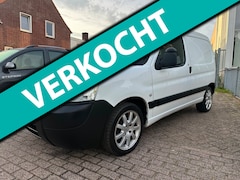 Peugeot Partner - 1.9 D * APK 09-2027 * LMV * TREKHAAK