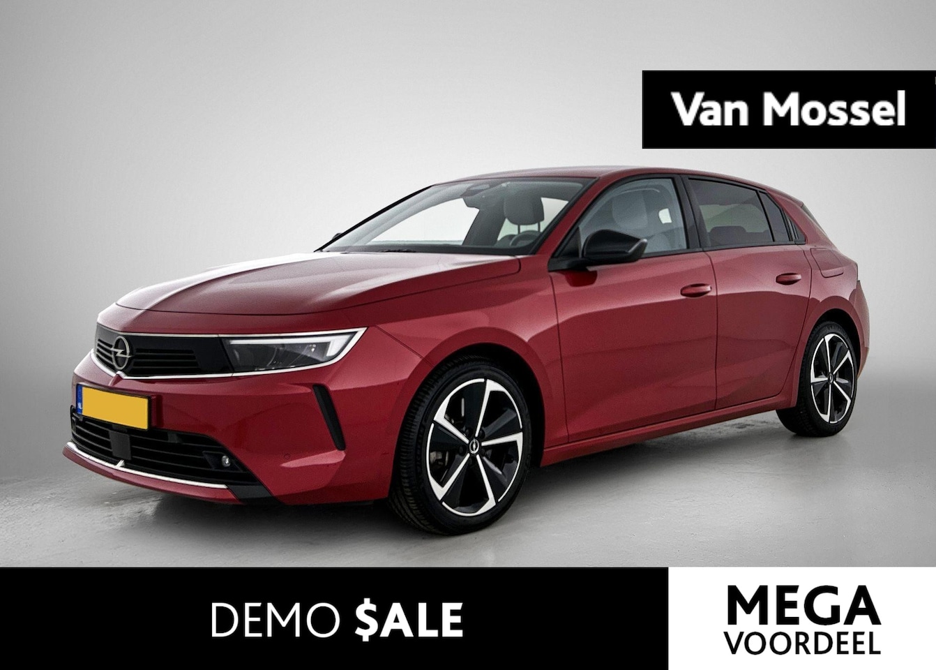 Opel Astra - 1.2 Business Elegance | DEMO SALE - AutoWereld.nl