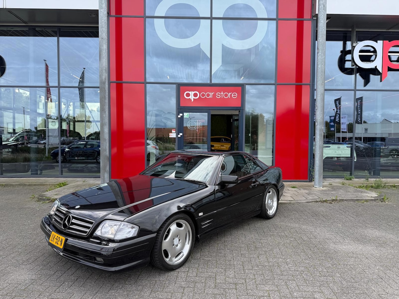 Mercedes-Benz SL-klasse Cabrio - 320 | Hardtop | Stoelverwarming | Memory Seats | Xenon | Climate Control | Leder | - AutoWereld.nl