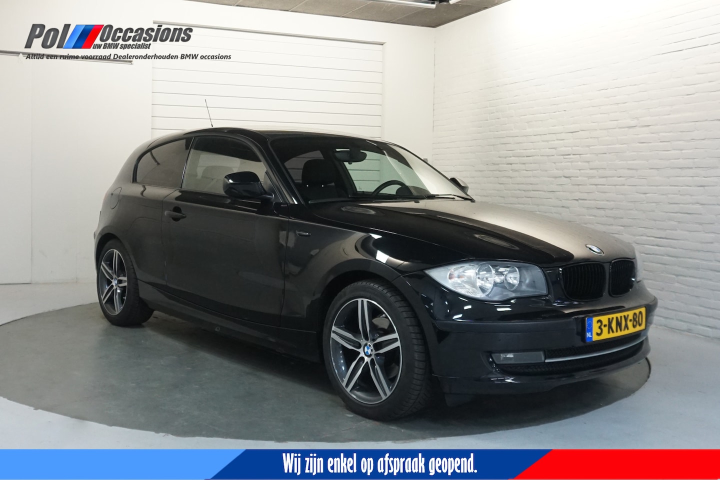 BMW 1-serie - 116i RIJKLAAR! | Airco | Cruise Control | Sport | Trekhaak 2.0 - AutoWereld.nl