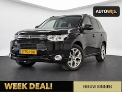 Mitsubishi Outlander - 2.0 PHEV instyle+|PANO|LEDER|NL AUTO|TREKHAAK|VOL