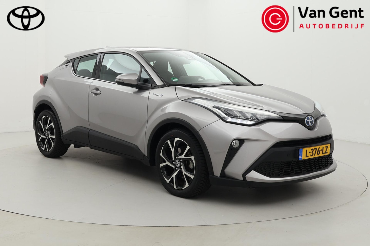 Toyota C-HR - 2.0 Hybrid Dynamic | Navigatie | Apple Carplay / Android Auto | Keyless | Adaptive Cruise - AutoWereld.nl