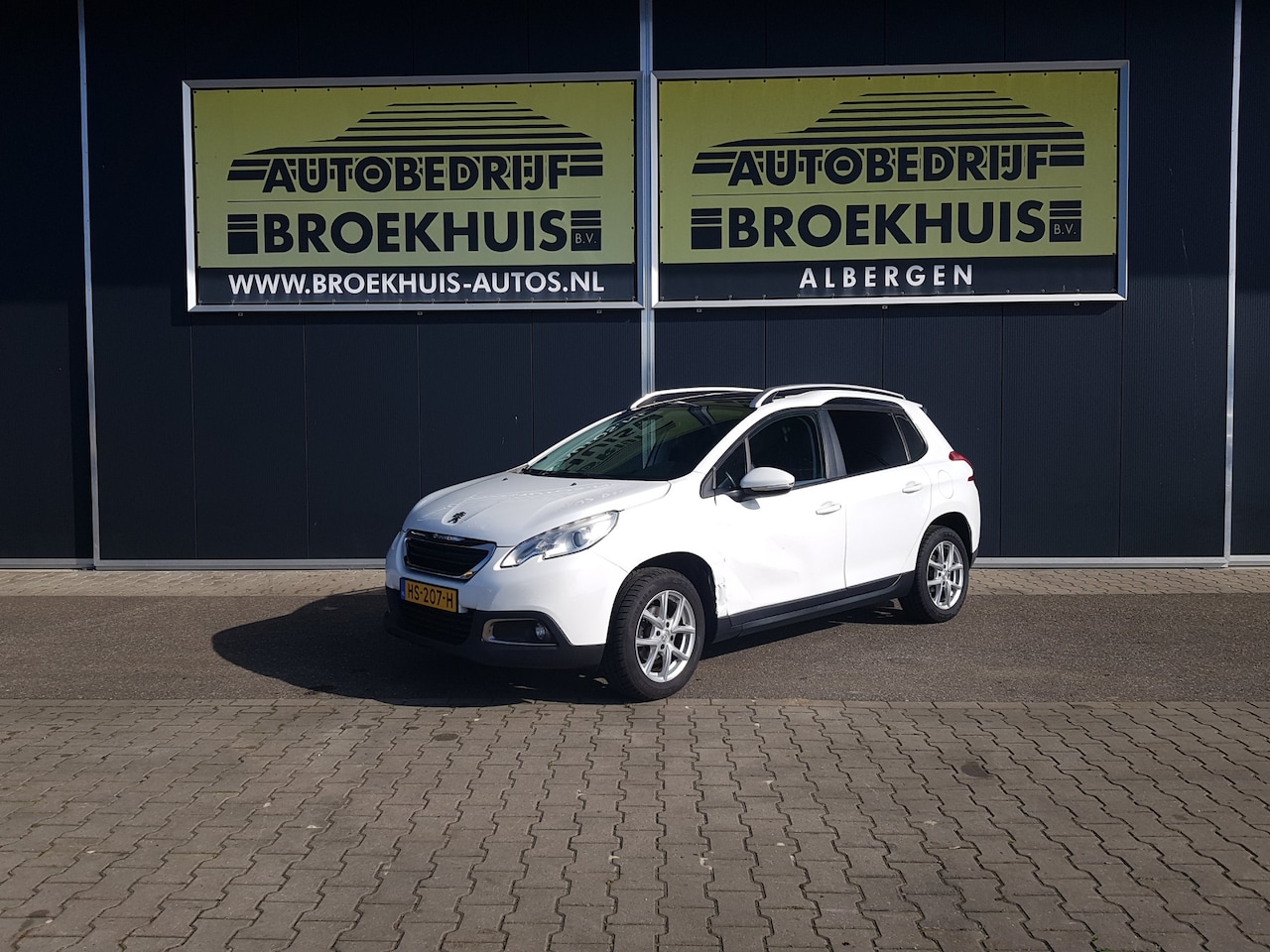 Peugeot 2008 - 1.2 PureTech Active 1.2 PureTech Active - AutoWereld.nl