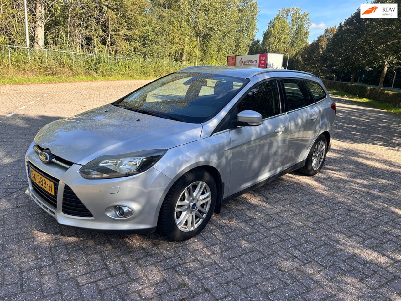 Ford Focus Wagon - 1.0 EcoBoost Titanium 2012! CLIMA STOELVERWARMING! NETTE AUTO! - AutoWereld.nl
