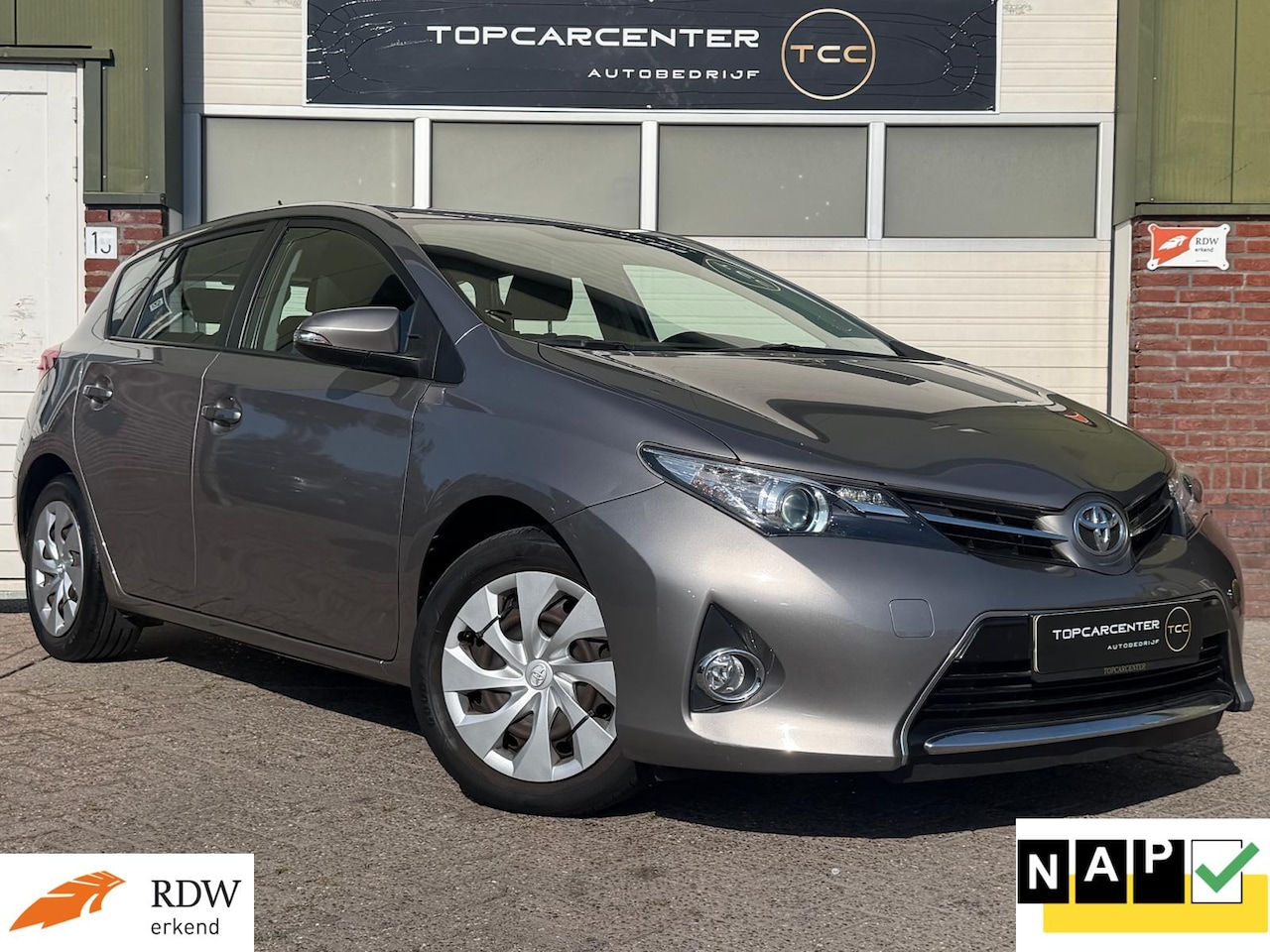 Toyota Auris - 1.6 Aspiration/AIRCO/TREKH/CAMERA/CRUISE/APK/NAP - AutoWereld.nl