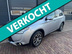Mitsubishi Outlander - 2.0 PHEV Instyle X-Line automaat