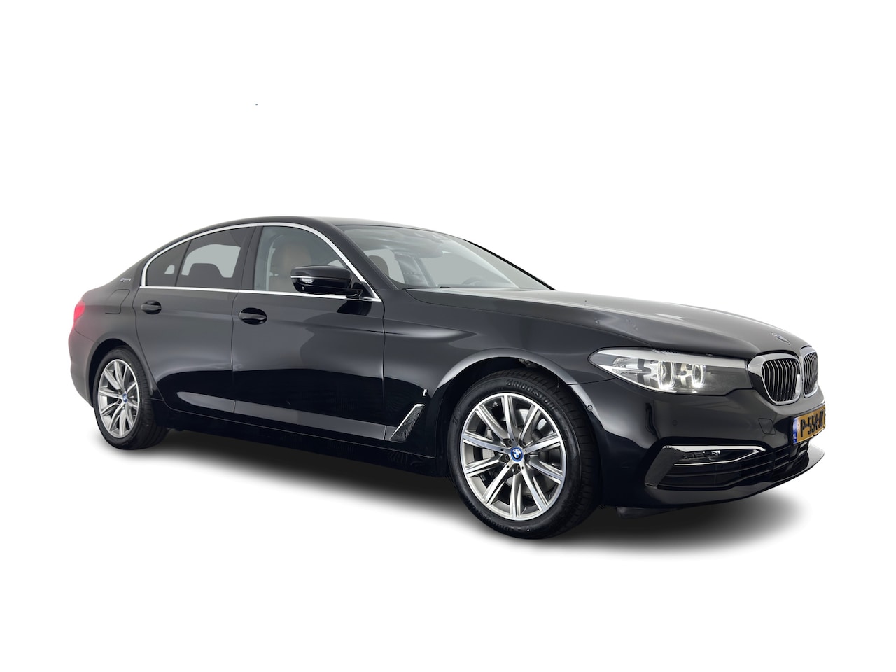 BMW 5-serie - 530e iPerformance High Executive (Plug-in) {SoH-98%} Aut. *HEAD-UP | LEATHER | XENON | ADA - AutoWereld.nl