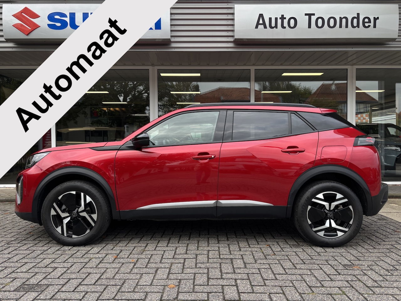 Peugeot 2008 - Automaat Allure 1.2 PureTech 130 - AutoWereld.nl