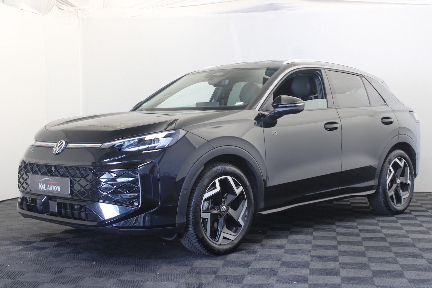 Volkswagen T-Roc - 1.5 eTSI R-Line |Stoel\stuur verw.|Camera| - AutoWereld.nl