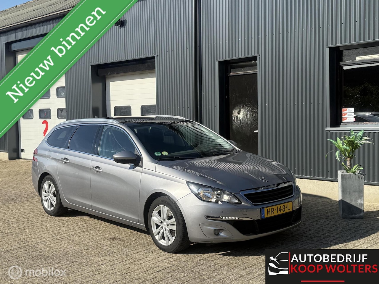 Peugeot 308 SW - 1.6 BlueHDI Blue Lease Executive 1.6 BlueHDI Blue Lease Executive - AutoWereld.nl