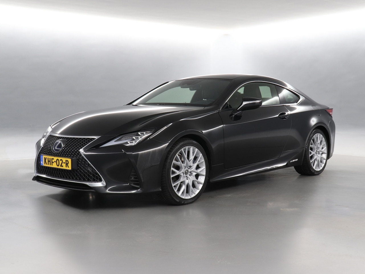Lexus RC - 300h Luxury Line | Stoelgehuegen | Stoelen Verwarmd en Geventileerd | Adaptief Dempingsyte - AutoWereld.nl