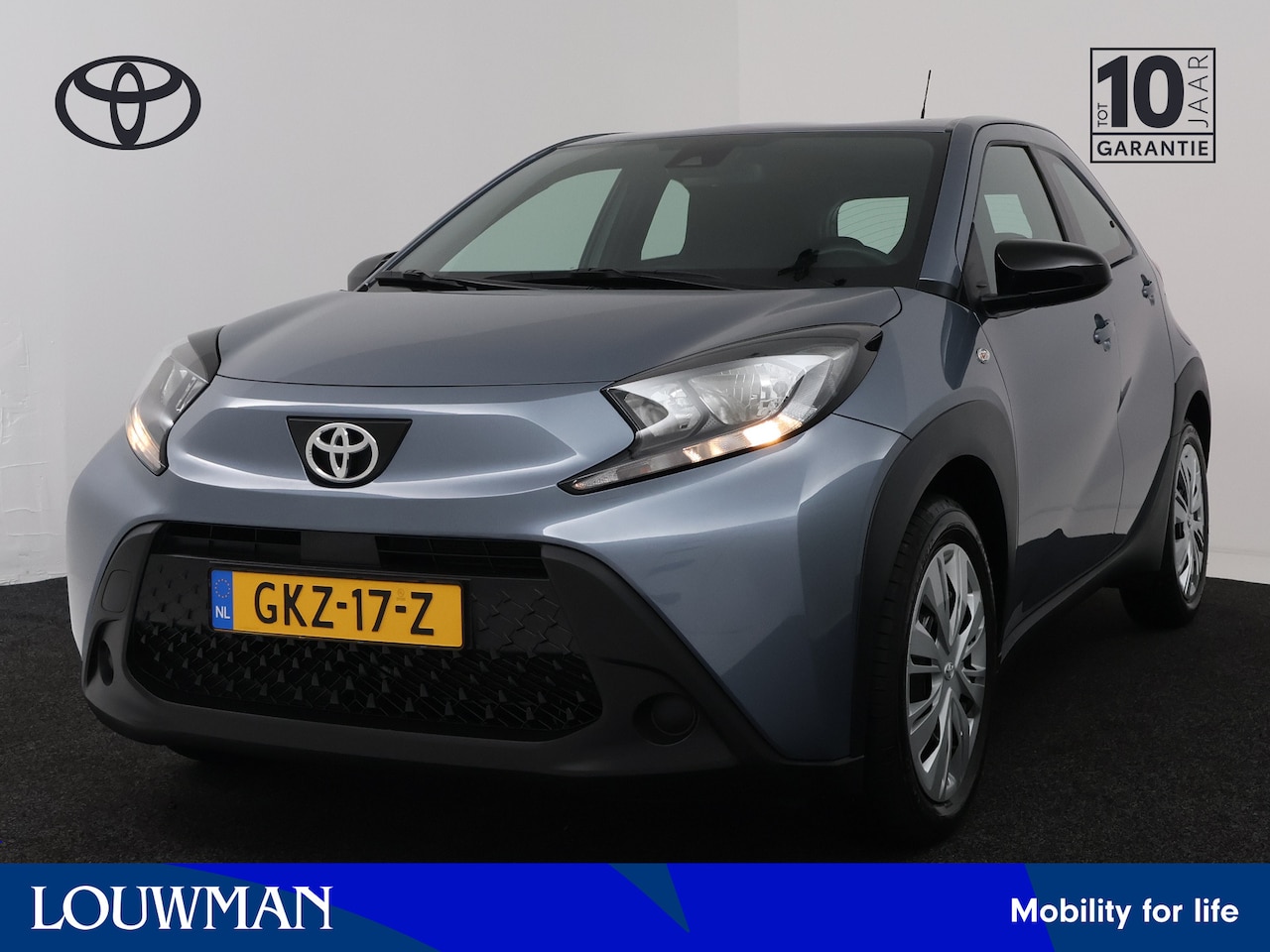 Toyota Aygo X - 1.0 VVT-i MT Play | Apple CarPlay / Android Auto (Navigatie) | Camera | Airco | - AutoWereld.nl