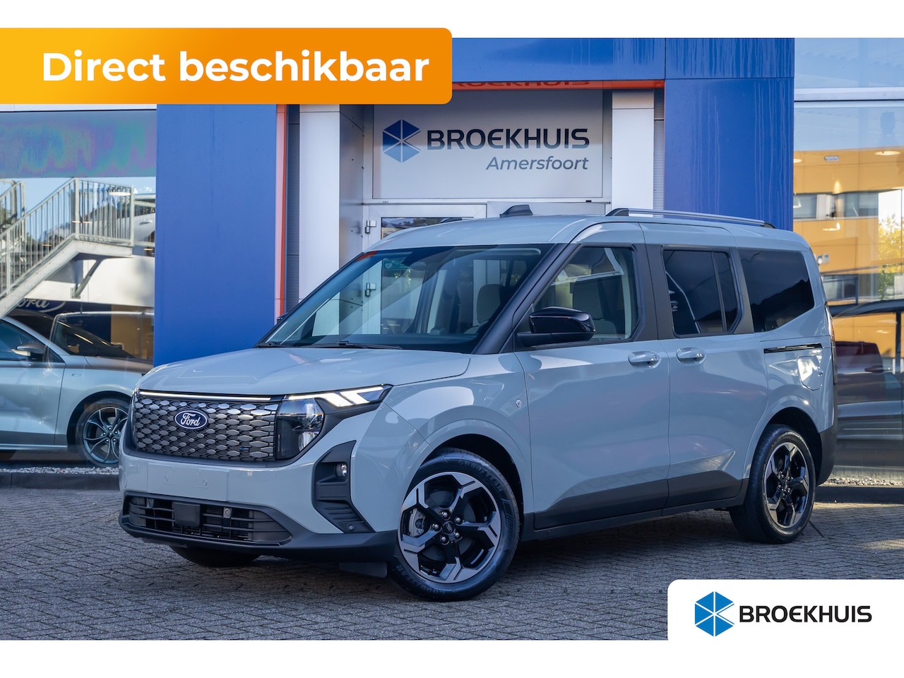 Ford Tourneo Courier - BEV Titanium | Trekhaak | BLISS | A. Camera | Keyless | Stoel- Stuurverwarming | Achterlic - AutoWereld.nl
