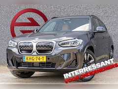 BMW iX3 - (g08) M-Sport / BTW / Pano / Trekhaak / Leder / Shadowline / Adaptive Cruise Control / App
