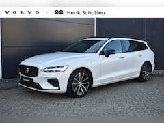 Volvo V60 - T8 Plug-in hybrid AWD Plus Dark | Trekhaak | Panoramadak | Verwarmbare voorstoelen, achter