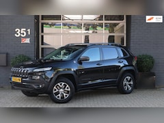 Jeep Cherokee - 3.2 V6 Trailhawk 4WD Lock
