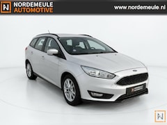 Ford Focus - 1.0 TITANIUM. CRUISE, NAVI, TREKHAAK