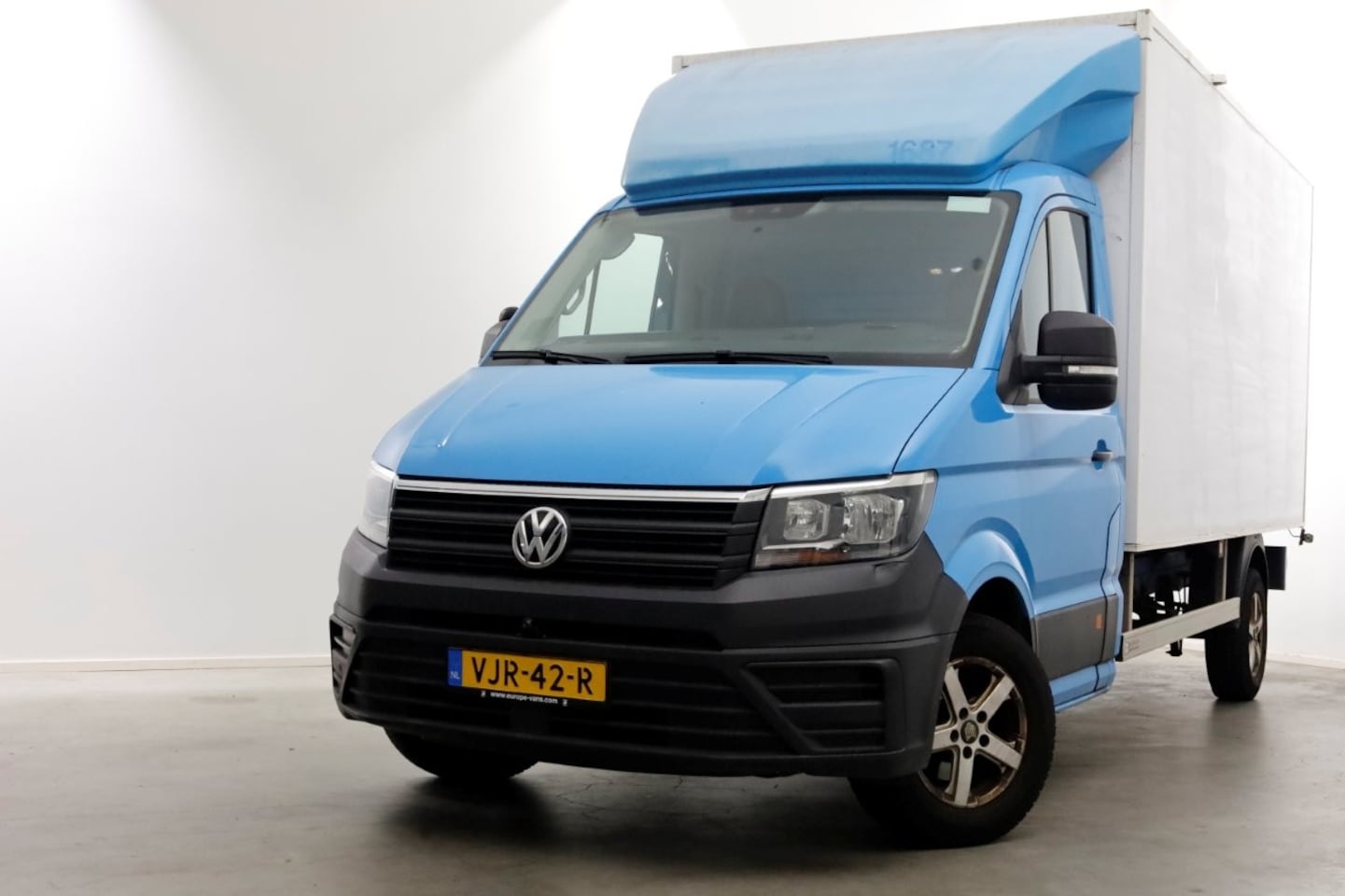 Volkswagen Crafter - 35 2.0 TDI E6 Bakwagen met achterdeuren 2-Persoons 03-2021 - AutoWereld.nl