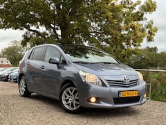 Toyota Verso - 1.8 VVT-i Business 7p. | Panodak + Clima + Cruise nu €6.975,