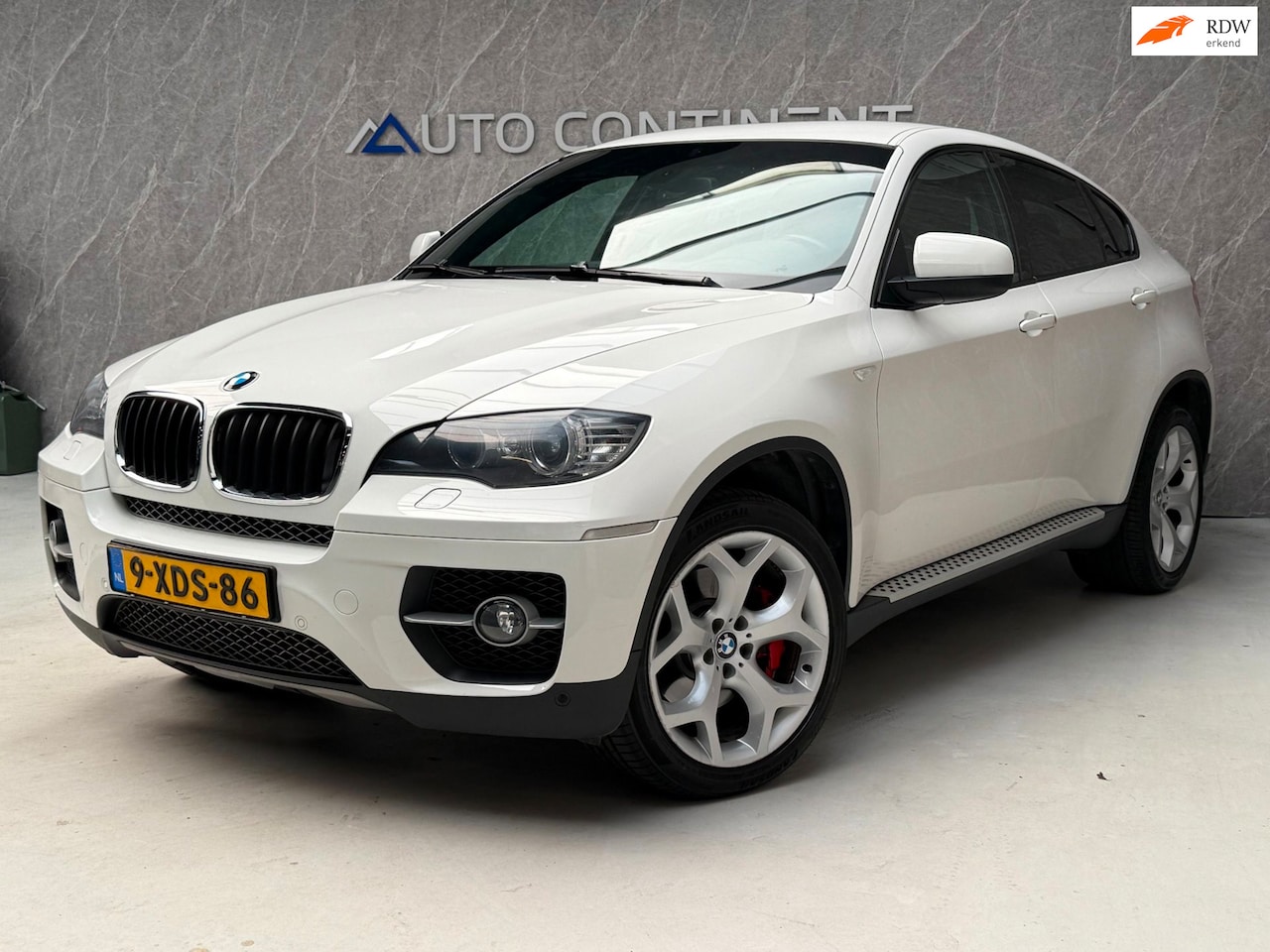 BMW X6 - XDrive35i / Rijdt Goed / Erg Netjes / APK - AutoWereld.nl