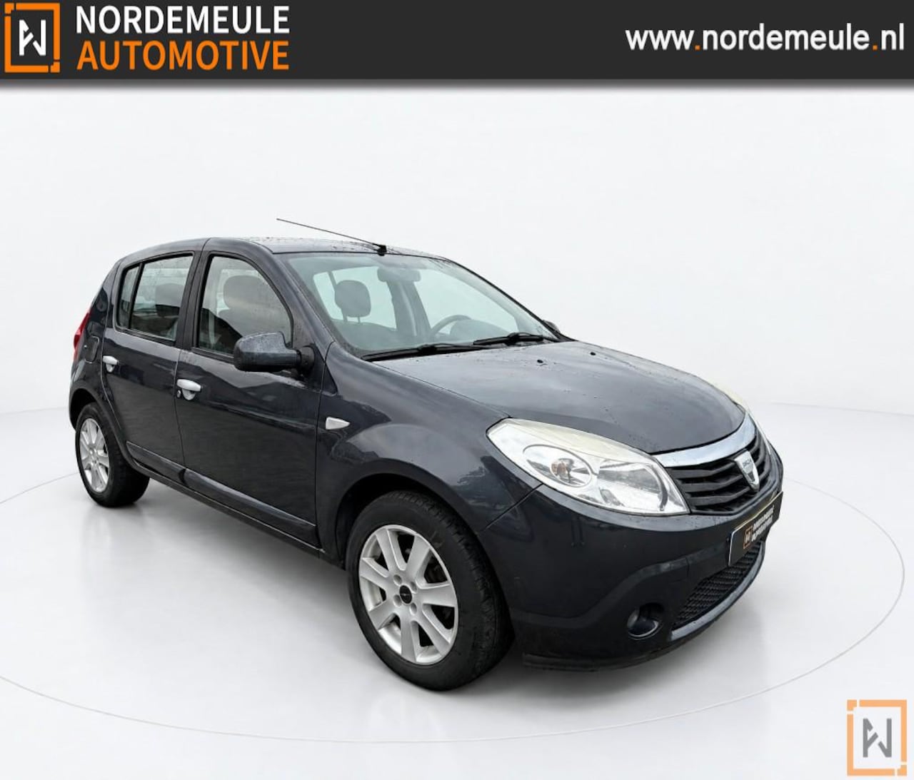 Dacia Sandero - 1.6 Lauréate 1.6 LAUREATE, Radio, Trekhaak, Cruise - AutoWereld.nl