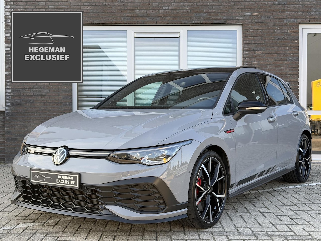 Volkswagen Golf - 2.0 TSI GTI CLUBSPORT | Schuif-kanteldak | IQ | H/K | Camera | Stuur- stoelverw. | CarPlay - AutoWereld.nl