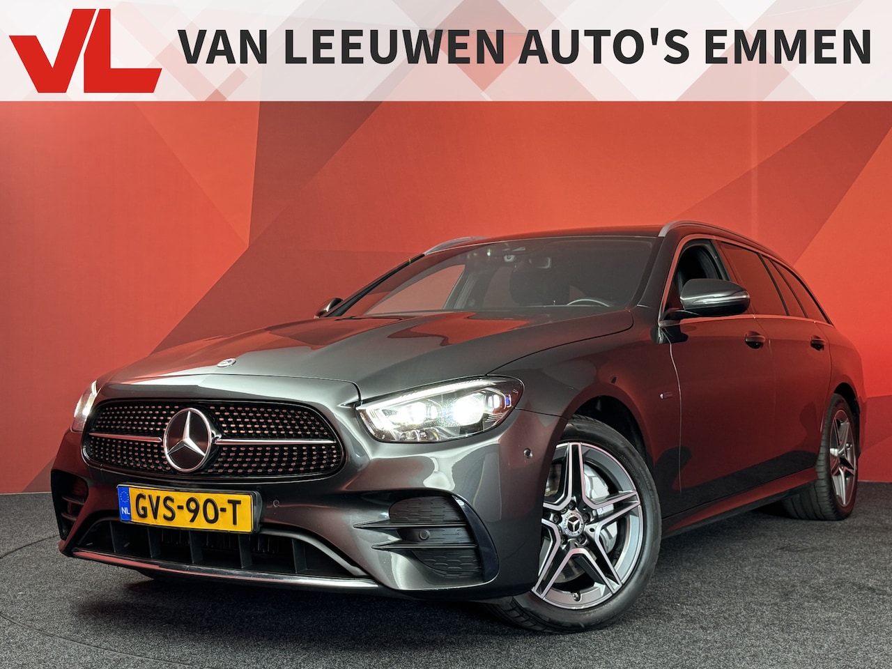 Mercedes-Benz E-klasse Estate - 300 e AMG Line | Ambient Light | Pano | Blis - AutoWereld.nl