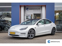 Tesla Model 3 - Long Range AWD 75 kWh | Panoramadak | Voorstoelen verwarmd | Dodehoek detectie | Keyless |