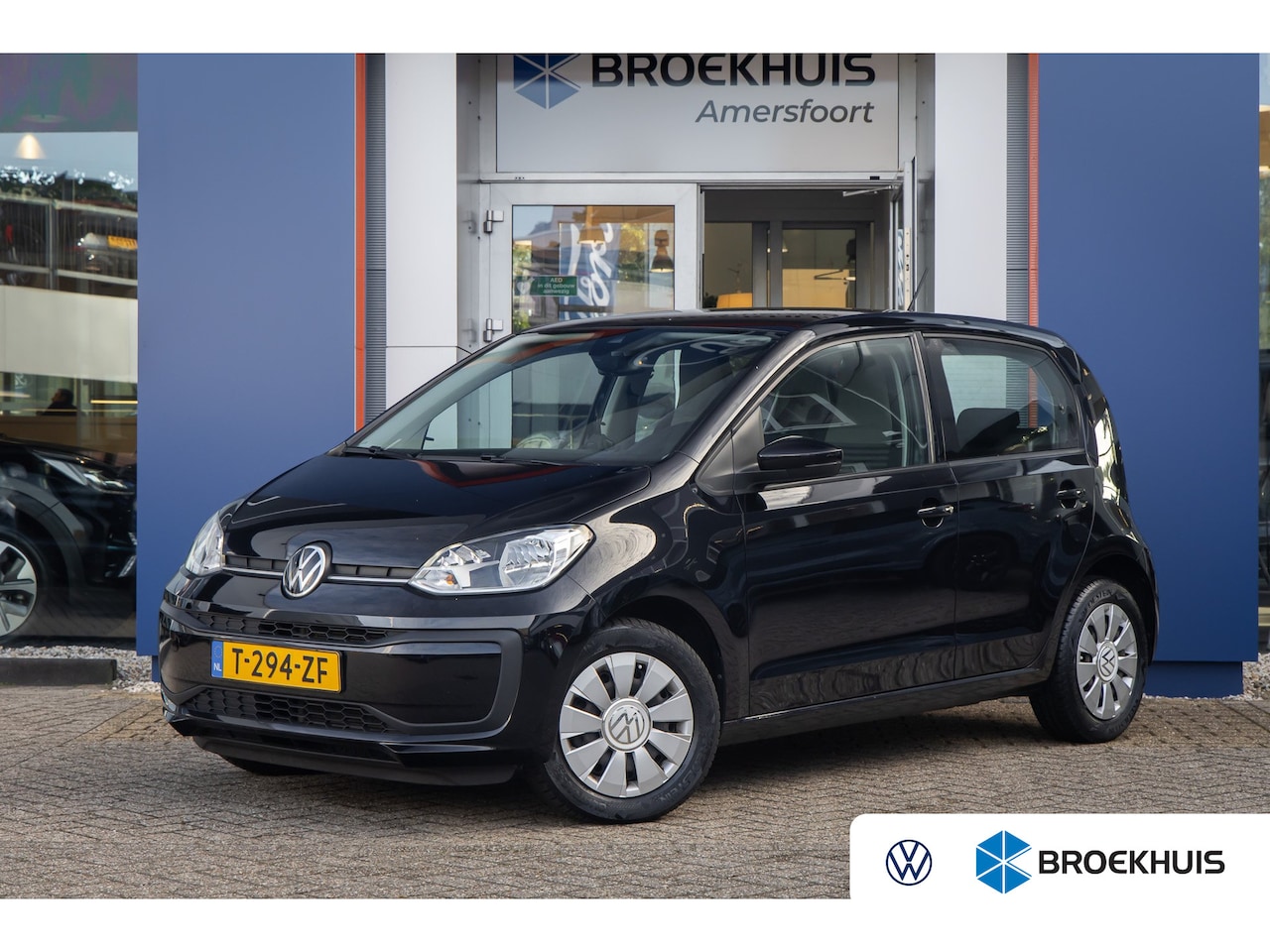 Volkswagen Up! - 1.0 | Airco | 5-deurs | Telefoonintegratie | Dealer onderhouden! | Achterbank in delen nee - AutoWereld.nl