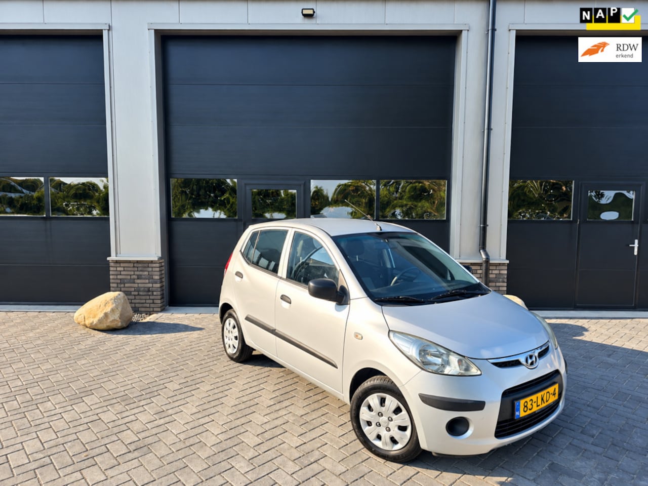 Hyundai i10 - 1.1 Active - Elektrische ramen - AUX - Nieuwe distributie riem - AutoWereld.nl