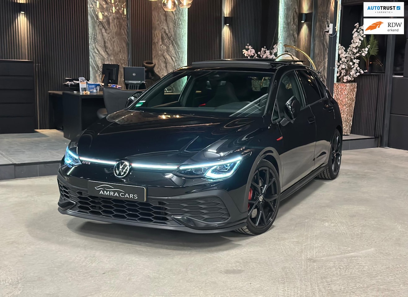 Volkswagen Golf - 2.0 TSI CLUBSPORT|PANO|FULL OPTION - AutoWereld.nl