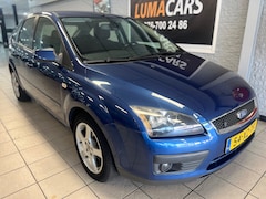 Ford Focus - 1.8-16V Ambiente Flexifuel | Cruise | Stoelverw