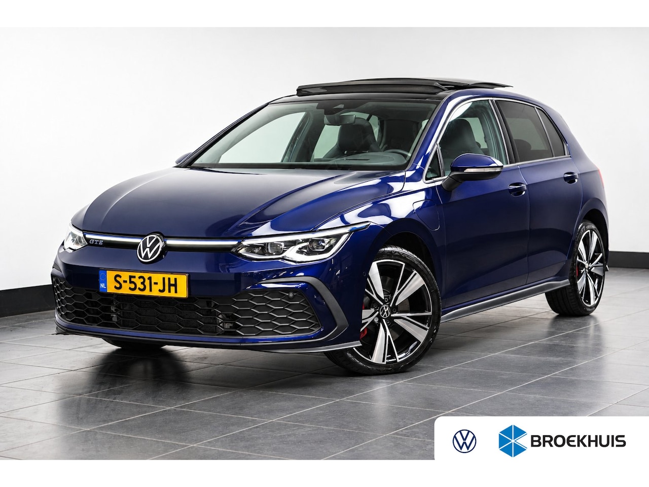 Volkswagen Golf - 1.4 eHybrid GTE | Open Dak | HUD | LED | Cruise Adaptive | Stoel/Stuurverwarming | Sfeerve - AutoWereld.nl