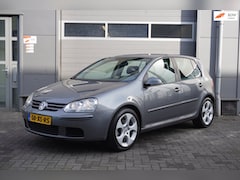 Volkswagen Golf - 1.6 FSI Trendline| Distributie vv in 2025