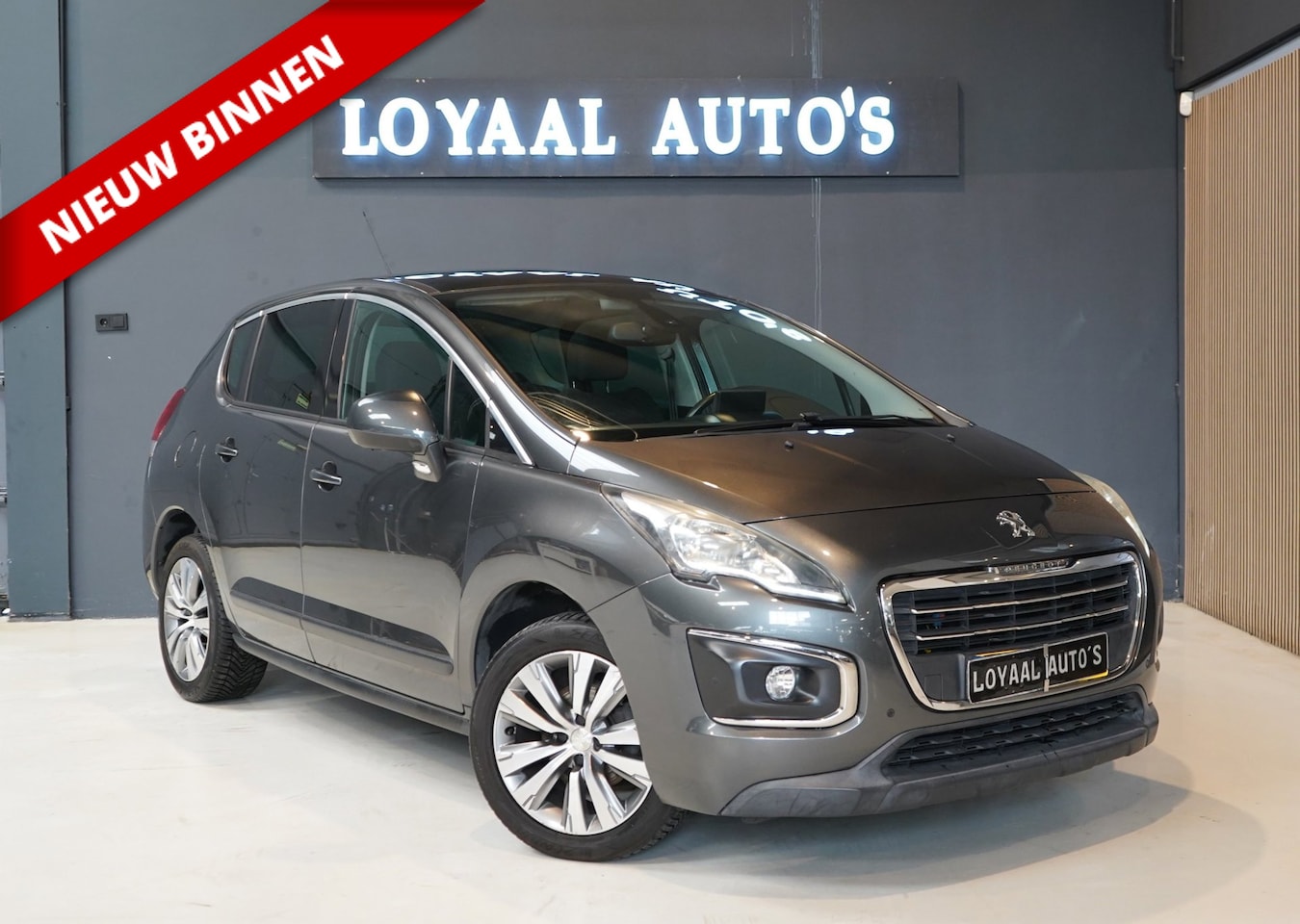 Peugeot 3008 - 1.2 PureTech Allure | PANODAK | NAVI | CRUISE | PDC | APK. - AutoWereld.nl