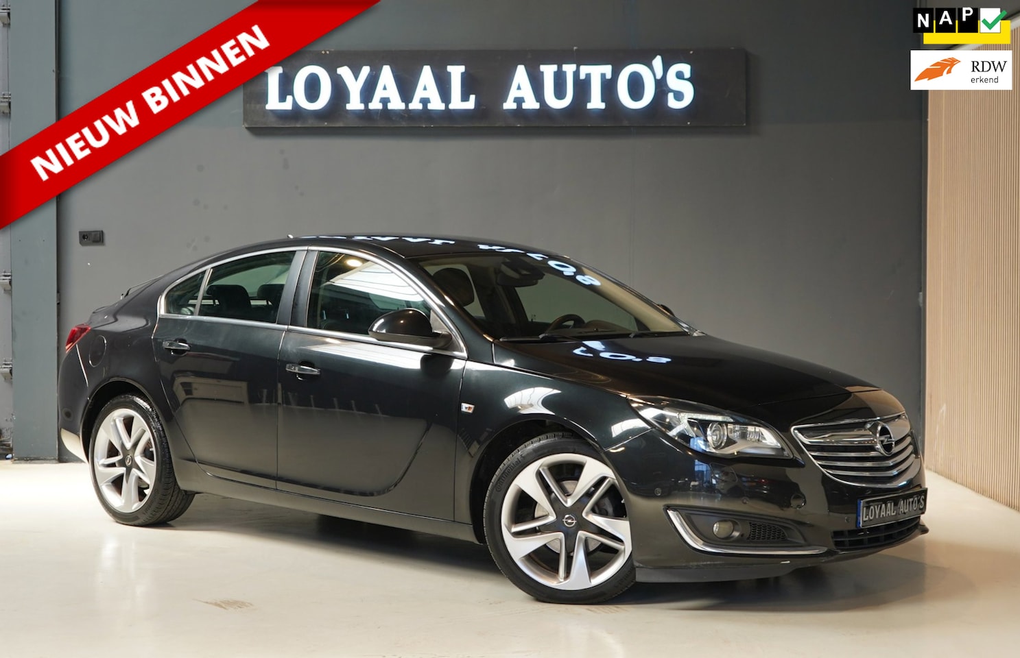 Opel Insignia - 1.4 T EcoFLEX Cosmo | STOELVERW | | STUURVERW. | CRUISE | NAVI | NAP | START/STOP KNOP | A - AutoWereld.nl