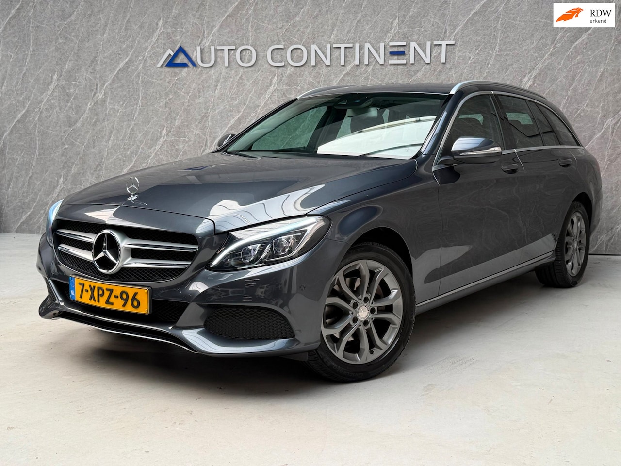 Mercedes-Benz C-klasse Estate - 180 / Nette Auto / Onderhouden - AutoWereld.nl