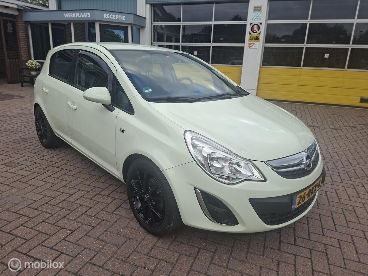 Opel Corsa - 1.4-16V 1.4-16V - AutoWereld.nl