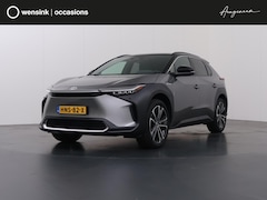 Toyota bZ4X - Premium 71 kWh | SOH 96, 8% | Trekhaak | Panoramadak | Cruise Control Adaptief | Winterpak