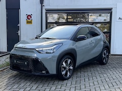 Toyota Aygo X - 1.5 VVT-i HEV Pulse e-CVT Elektrisch vouwdak | Camera | Stoelverwarming